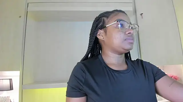 tamaraa smiith online show from 06.12.26
