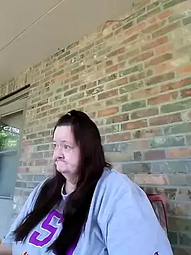 Snapshot of Bayou_Woman68 chatting on 10.14.25 Bayou Woman68 online show from 10.14.25