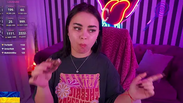 SusieWood online show from 05.18.26