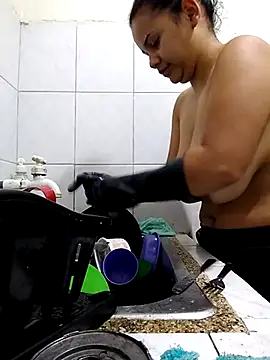  Miaaleon online show from 03.09.25