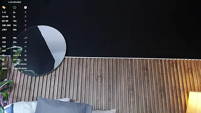 DilanJonnes  online show from 12.15.24