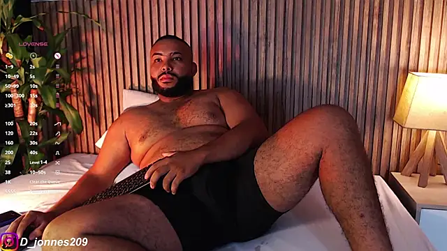 DilanJonnes  online show from 09.14.25