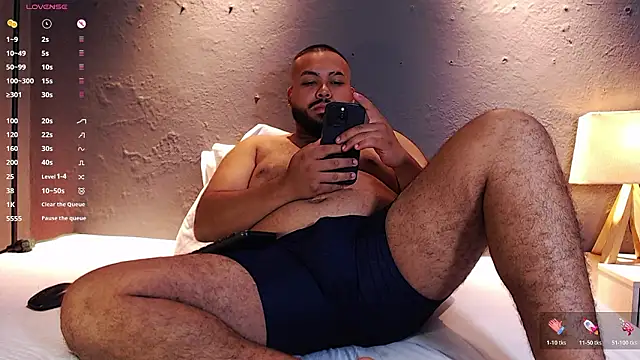 Snapshot of DilanJonnes_ chatting on 02.06.26 DilanJonnes online show from 02.06.26