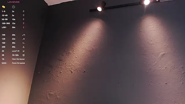 Snapshot of DilanJonnes_ chatting on 02.19.26 DilanJonnes online show from 02.19.26