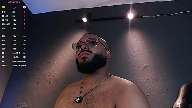 Snapshot of DilanJonnes_ chatting on 03.03.26 DilanJonnes online show from 03.03.26