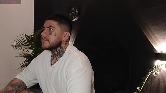 Ash gusbig online show from 02.11.25