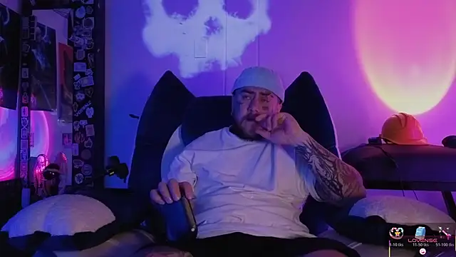 Ash gusbig online show from 12.20.25