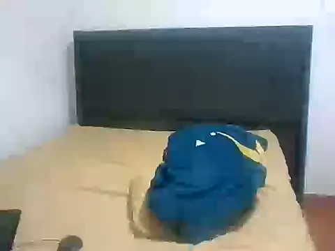 Snapshot of AlbertBigCock chatting on 07.17.26 AlbertBigCock online show from 07.17.26