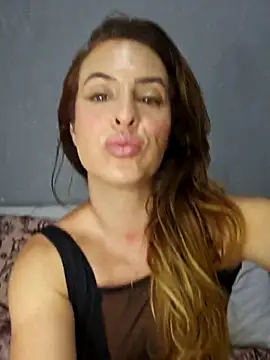 Nina Sport online show from 10.15.25