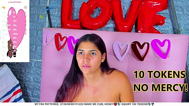 AriannaLewiis online show from 02.15.25