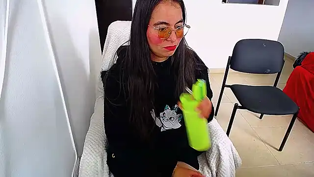 hot girl01 hanna online show from 05.04.26