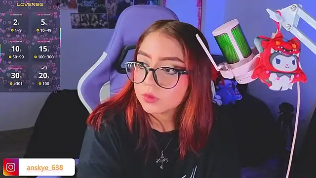 Snapshot of AnngelaSkye chatting on 02.26.26 AnngelaSkye online show from 02.26.26