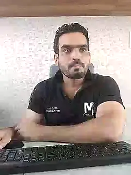 Snapshot of indianguy89 chatting on 12.08.24 indianguy89 online show from 12.08.24