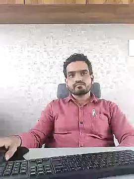 Snapshot of indianguy89 chatting on 12.09.24 indianguy89 online show from 12.09.24