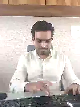 Snapshot of indianguy89 chatting on 12.16.24 indianguy89 online show from 12.16.24