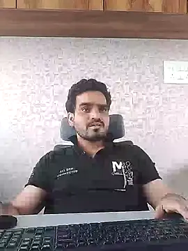 Snapshot of indianguy89 chatting on 12.22.24 indianguy89 online show from 12.22.24