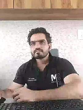 Snapshot of indianguy89 chatting on 01.05.25 indianguy89 online show from 01.05.25