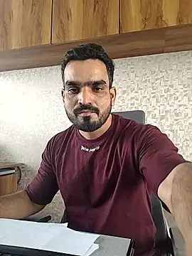 Snapshot of indianguy89 chatting on 01.18.26 indianguy89 online show from 01.18.26