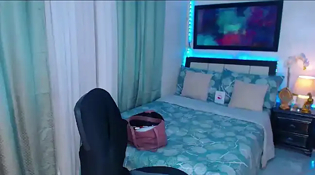 Snapshot of Heavenly_Treats chatting on 01.23.25 Heavenly Treats online show from 01.23.25