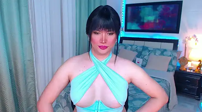 Snapshot of Heavenly_Treats chatting on 03.18.25 Heavenly Treats online show from 03.18.25