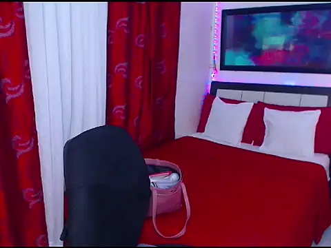 Snapshot of Heavenly_Treats chatting on 09.23.25 Heavenly Treats online show from 09.23.25