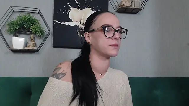 IzabelllNoir online show from 02.02.26