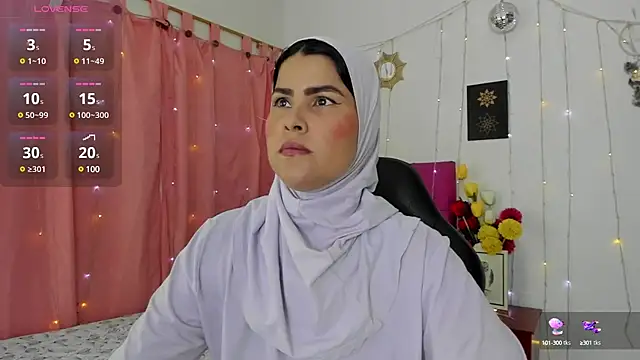 AishaAmin  online show from 01.28.25