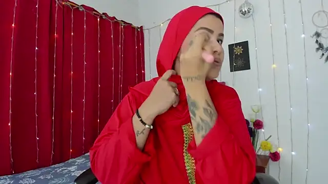 AishaAmin  online show from 09.10.25