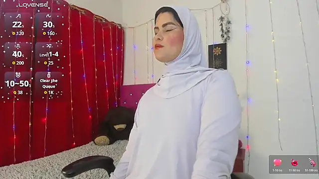 AishaAmin  online show from 04.23.26
