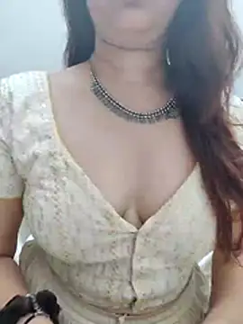 Brown Maxi online show from 05.12.26