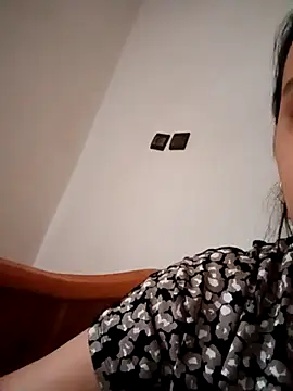 Snapshot of Ahlam44a chatting on 10.07.25 Ahlam44a online show from 10.07.25