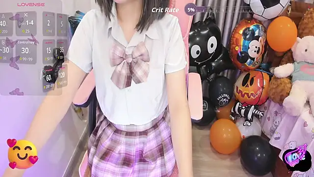 Yuka Chan online show from 10.31.25