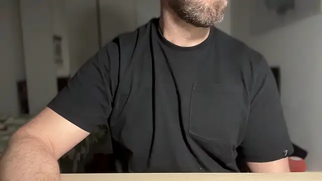 Mr Beef online show from 03.11.25