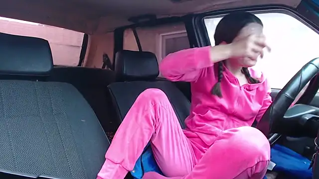  JustmeHere  online show from 11.22.25