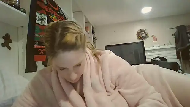 MsLG12301 online show from 02.18.25