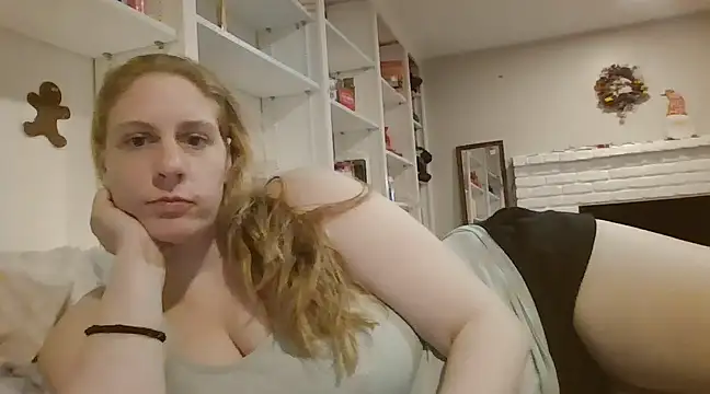 MsLG12301 online show from 03.07.25