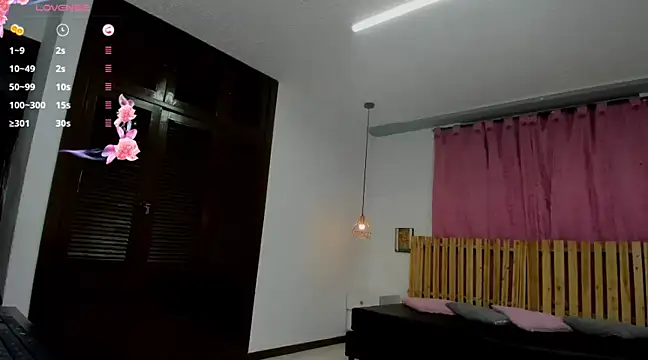 Uzziah Sabag online show from 01.26.25