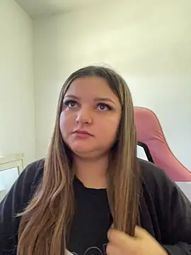SweetPaige  online show from 05.04.26