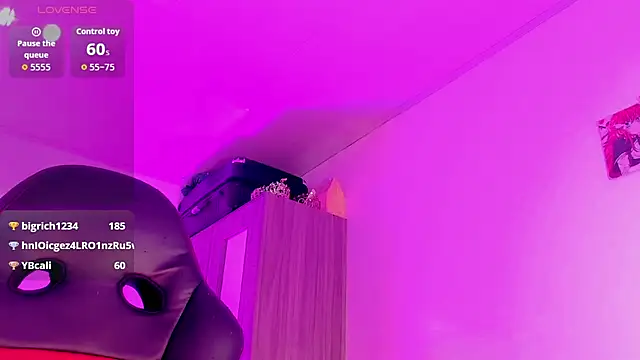 naomy  xx online show from 05.12.26