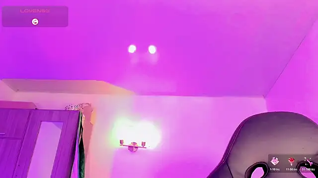 naomy  xx online show from 07.10.26