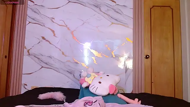 kittycatw online show from 06.30.26