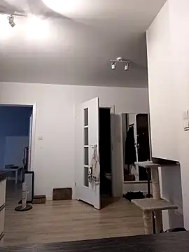 Snapshot of divine_eve chatting on 10.28.25 divine eve online show from 10.28.25