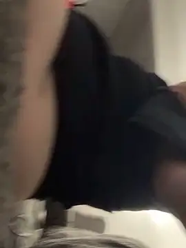 Snapshot of BBW2320 chatting on 10.20.25 BBW2320 online show from 10.20.25