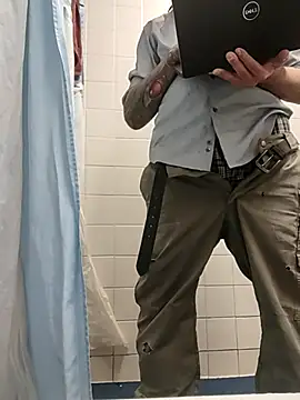 Snapshot of AceSpinning_DJ chatting on 03.18.25 AceSpinning DJ online show from 03.18.25