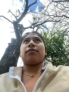 LinnaGardenia online show from 12.01.24