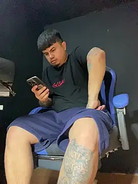 Snapshot of DickMasterfindom chatting on 07.07.26 DickMasterfindom online show from 07.07.26