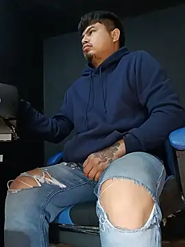 Snapshot of DickMasterfindom chatting on 07.26.26 DickMasterfindom online show from 07.26.26