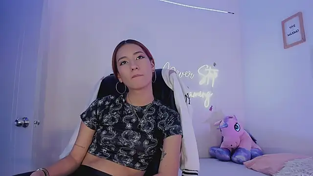 Snapshot of KittyRush chatting on 12.16.24 KittyRush online show from 12.16.24