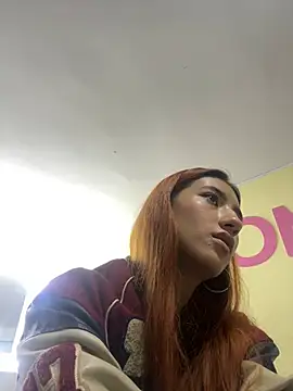 Snapshot of KittyRush chatting on 12.19.24 KittyRush online show from 12.19.24