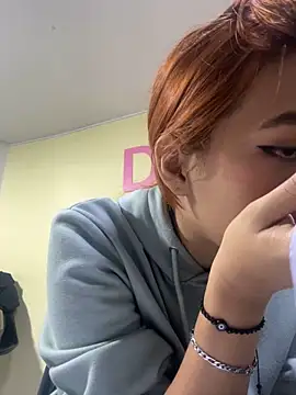 Snapshot of KittyRush chatting on 02.28.25 KittyRush online show from 02.28.25